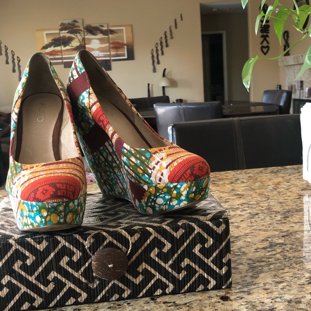Aldo African Print Wedges